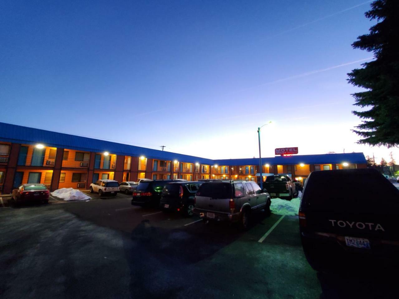 Motel West Bend Exterior foto